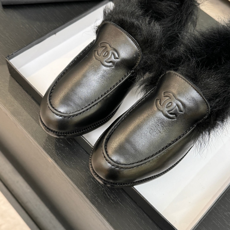 Ch**el loafers